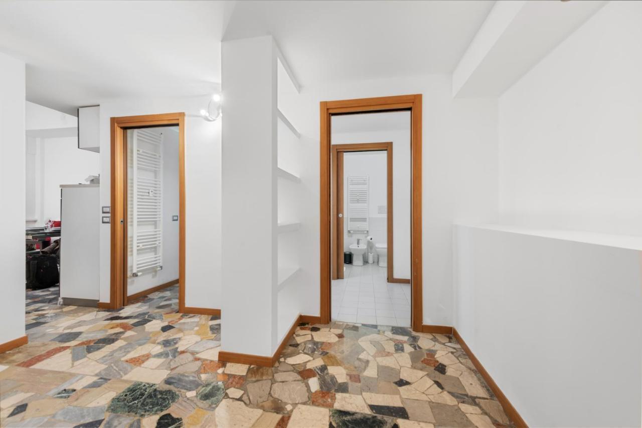 Appartamenti Con Metro Diretta 10 Minuti Duomo Milan Extérieur photo
